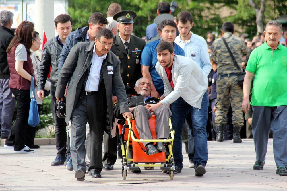 Kayseri Şehidini Uğurladı