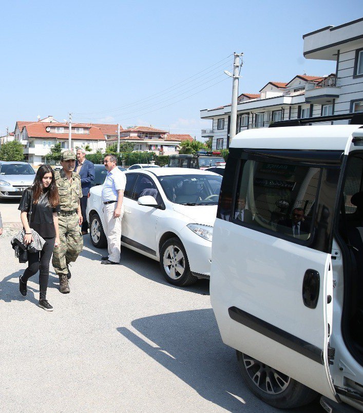 Şehidin Kızı Ve Eski Eşi Tören İçin Ankara’ya Gitti