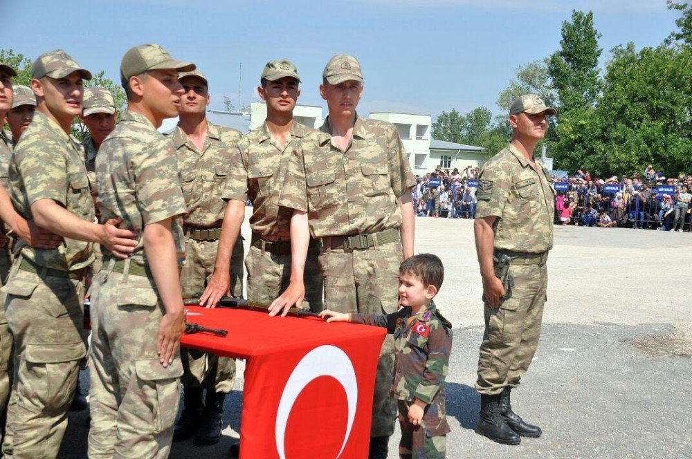 Jandarma Ulaştırma Eğitim Tabur Komutanlığında Görevli Acemi Erler Yemin Etti