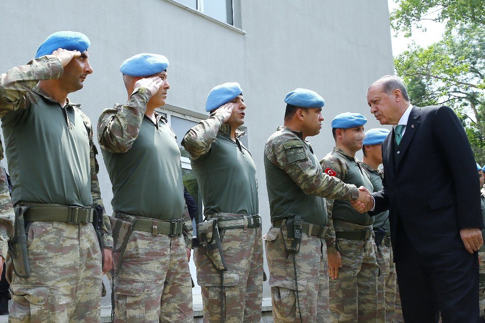 Cumhurbaşkanı Erdoğan’dan Hadımköy Jandarma Tabur Komutanlığına Taziye Ziyareti