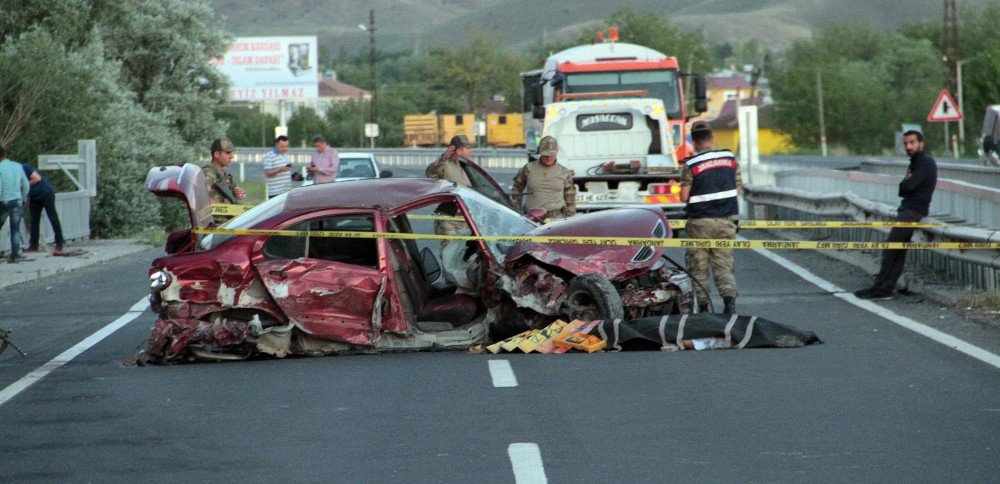 Elazığ’da Trafik Kazası: 1 Ölü, 2 Yaralı