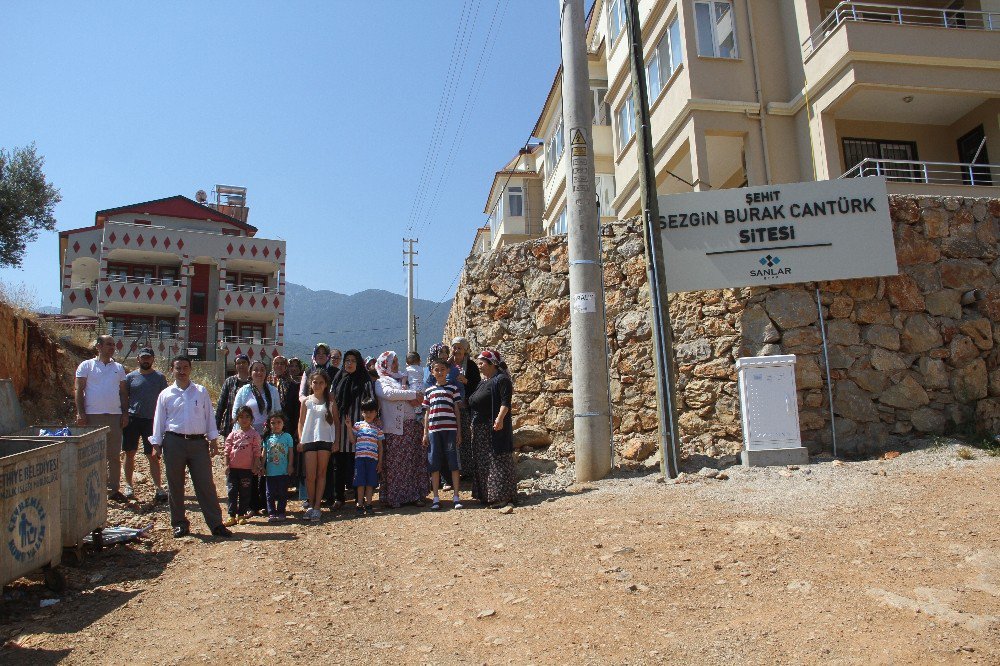 Fethiye’de Şehit Evinin Yolu Yarım Kaldı