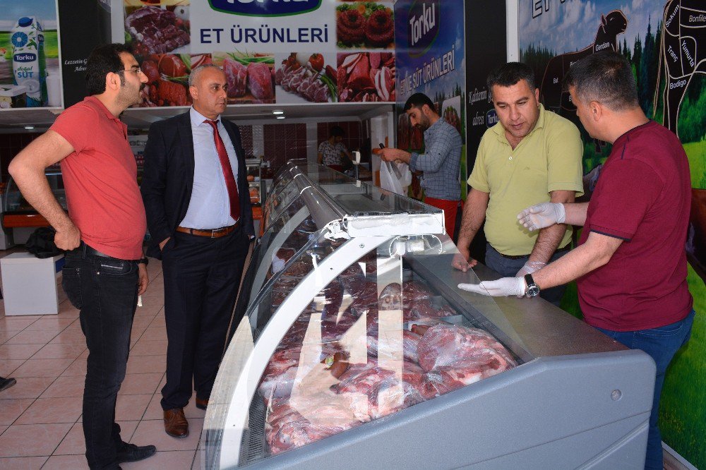 Hakkari’de Kasaplar Denetlendi