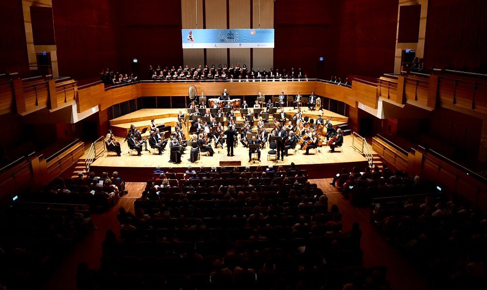 Uluslararası İzmir Festivali’nden 31. Merhaba