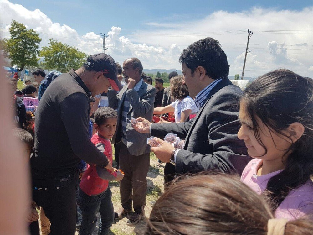 Kardeşlik Köprüsüne Bir Örnek De Seyitgazi’den