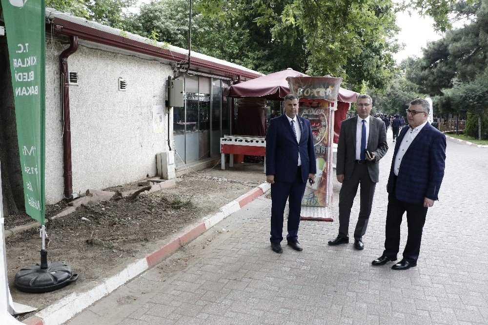 Başkan Kesimoğlu İstasyon Caddesi’nde İncelemelerde Bulundu