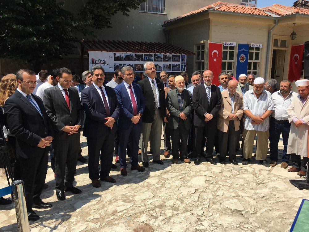 Kaptanpaşa Camii, Dualarla İbadete Açıldı