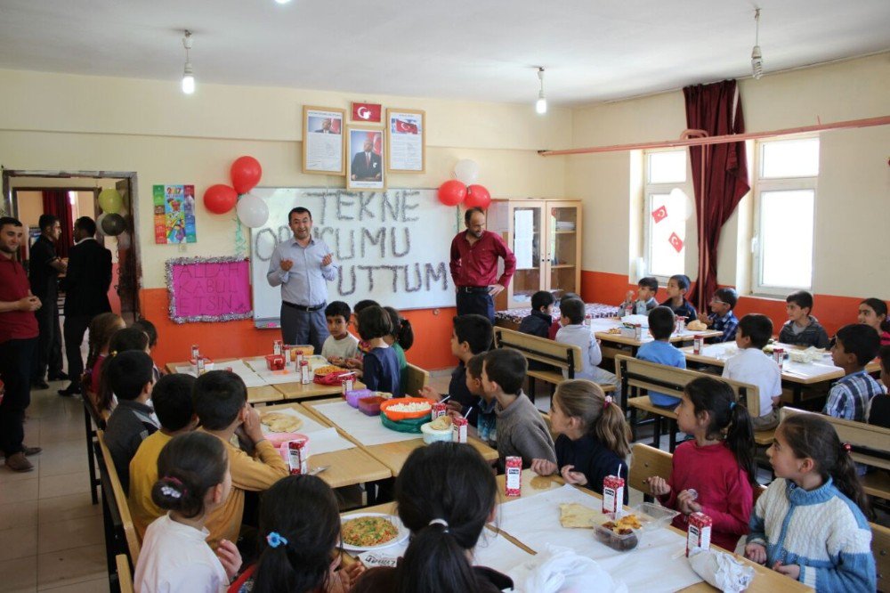 Bahçesaray’da İlkokul Öğrencileri, Tekne Orucu Tuttu