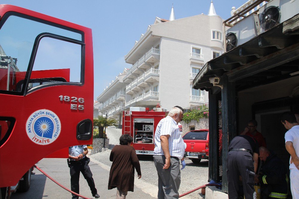 Antalya’da 5 Yıldızlı Otelin Hamamında Yangın Paniği