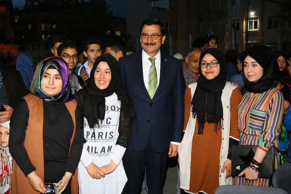 Başkan Ak İmam Hatiplilerin İftarına Katıldı