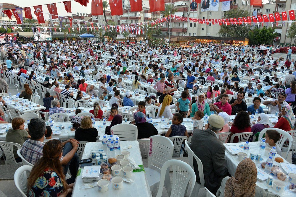 Büyükşehir’in Ramazan Etkinlikleri Anamur’la Devam Etti