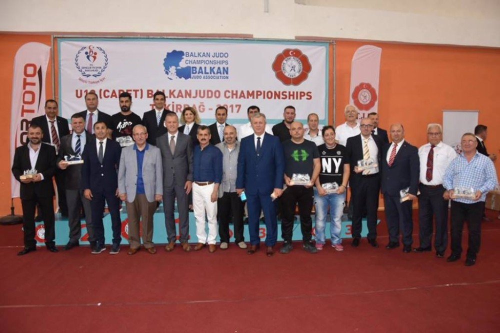 Başkan Albayrak, Balkan Ümitler Judo Şampiyonası’na Katıldı