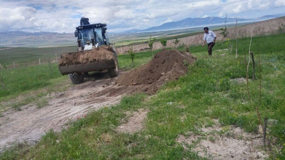 İpekyolu Belediyesi Kırsal Mahalleleri Unutmadı