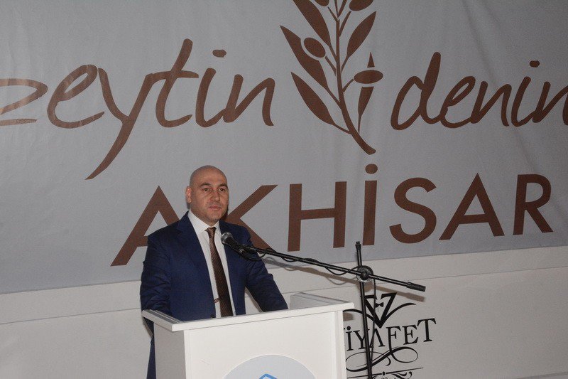 Akhisar Ticaret Borsası Başkanı Alhat; 190 Milyon Zeytin Ağacından Bir Tanesini Dahi Kestirmeyiz