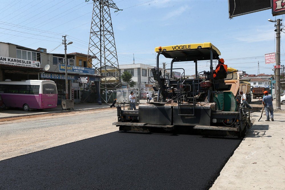 Erenler Modern Sanayinde Asfalt Çalışmaları Sürüyor