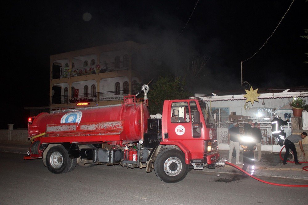 Manavgat’ta Ev Yangını