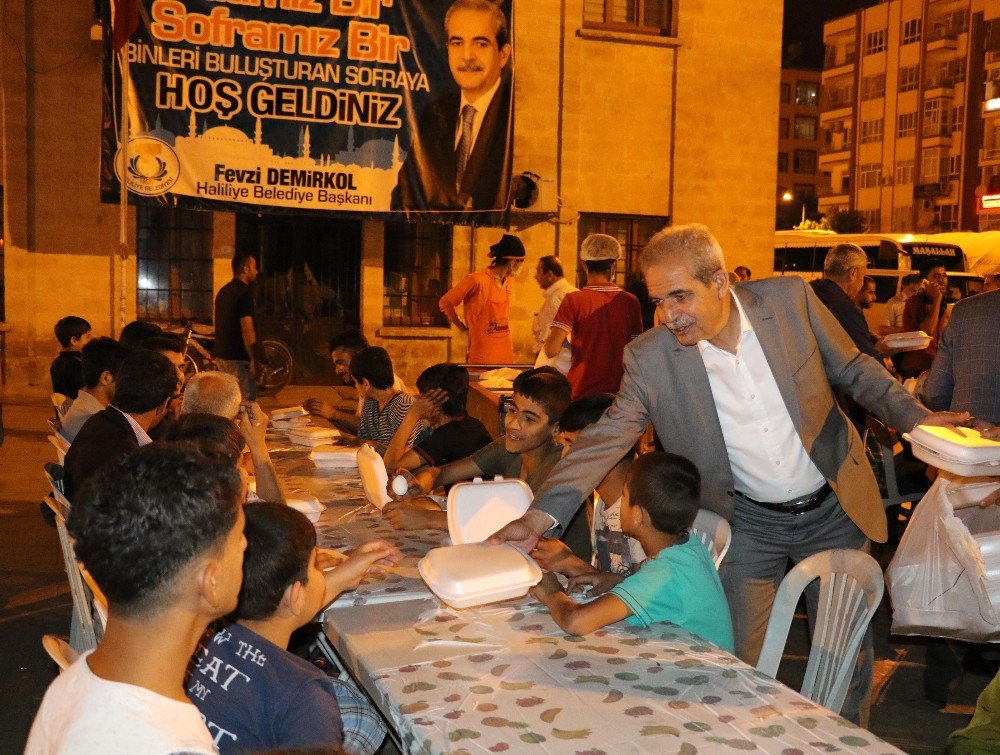 Milletvekili Cevheri, Haliliye Belediyesinin Sahur Sofrasına Konuk Oldu