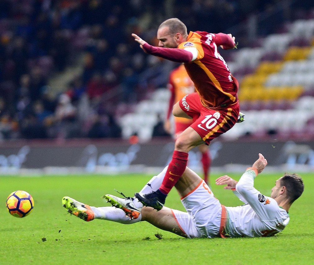 Süper Lig’in Asist Kralı: ‘Wesley Sneijder’