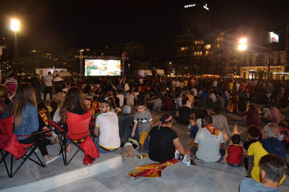 Göztepe’ye İzmir’den Destek