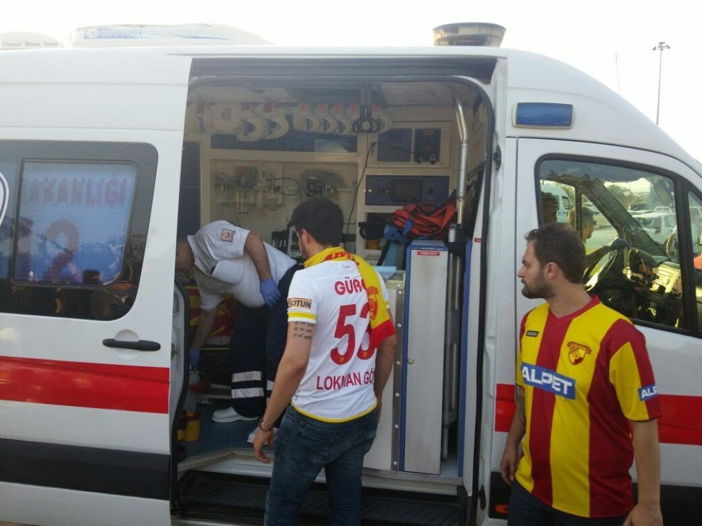 Eskişehir-göztepe Maçı Öncesi 1 Taraftar Yaralı