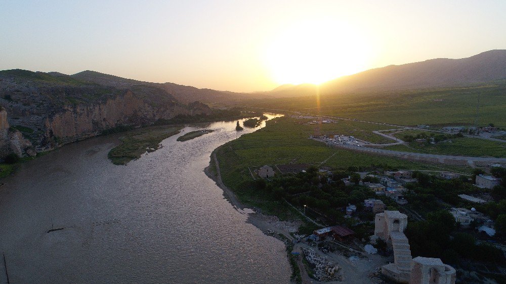 Hasankeyf’te Muhteşem Günbatımı