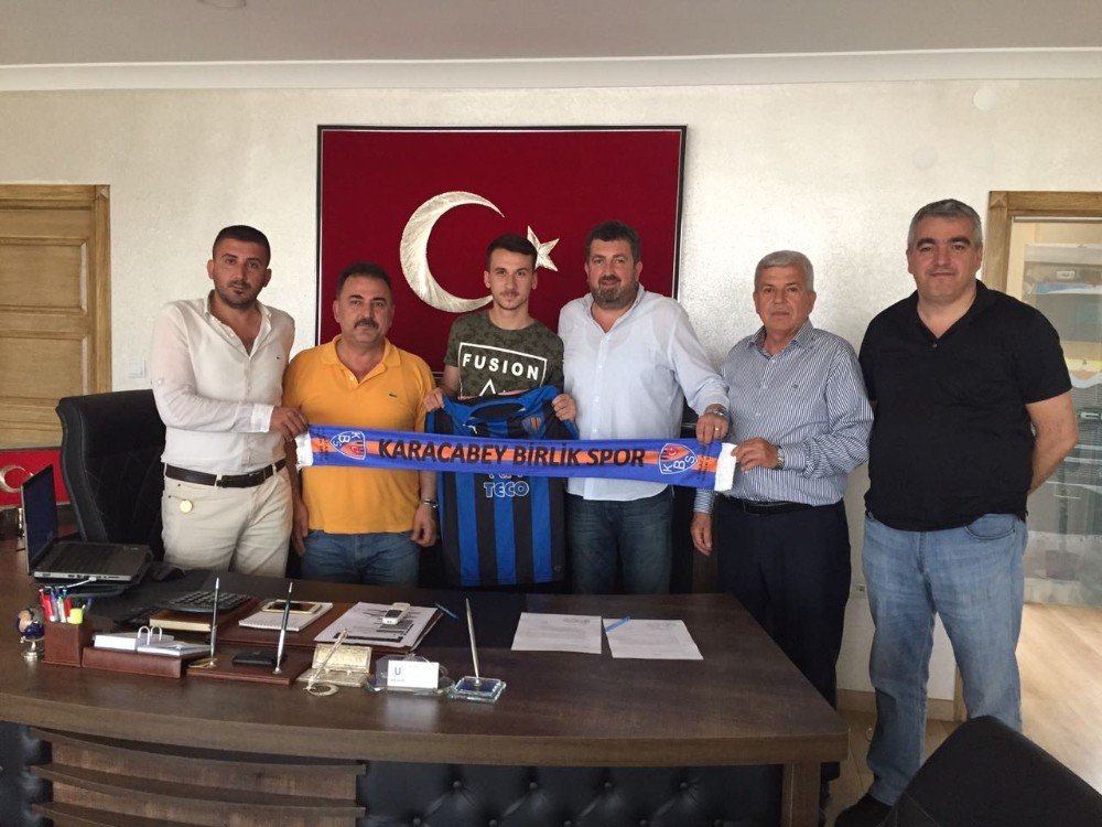 Batuhan Er Ve Zeynel Alkan Karacabey Birlikspor’da