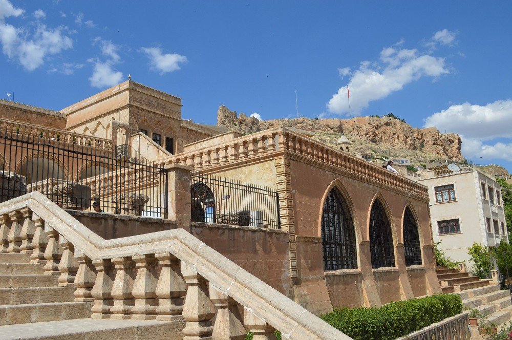 Mardin Kalesi Turizme Açılmayı Bekliyor