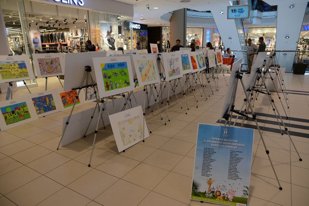“Hayvan Sevgisi” Konulu Resimler Görücüye Çıktı