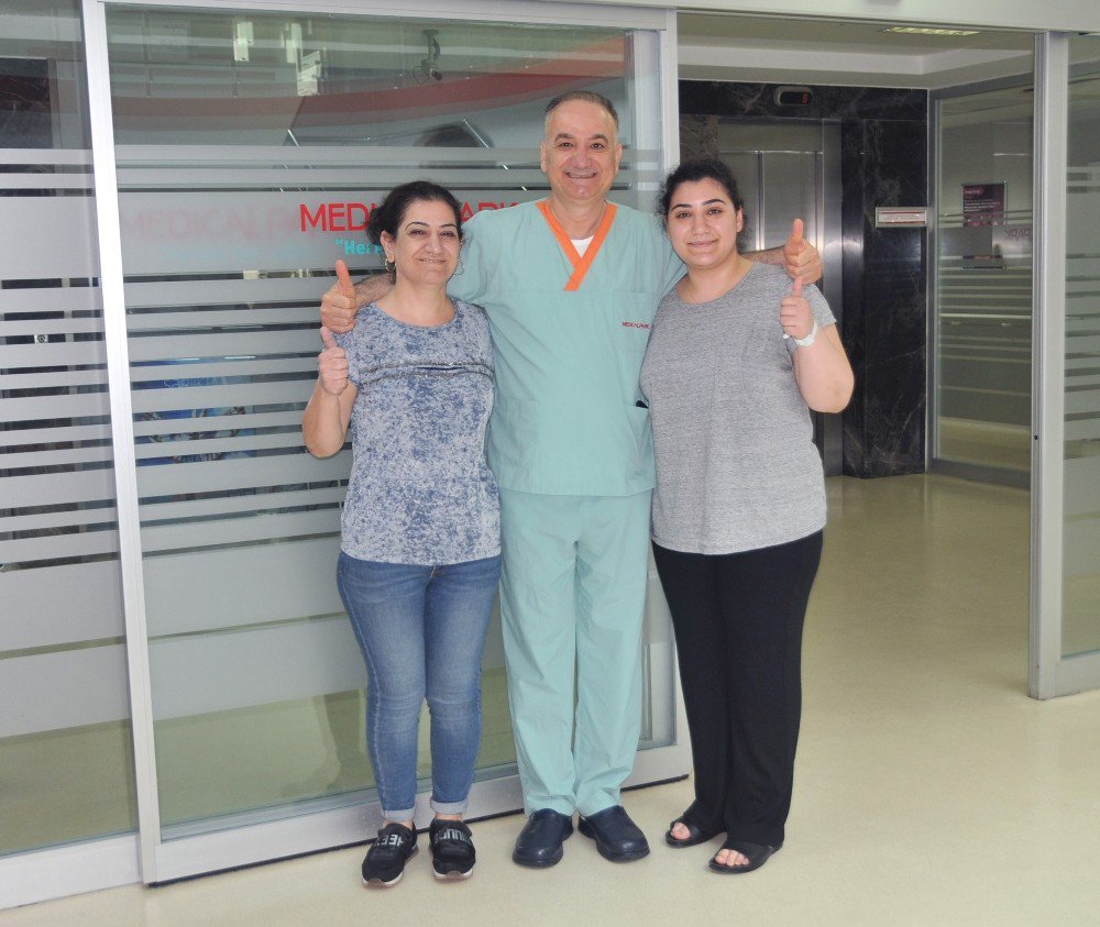 Anne-kız Midelerini Küçülttü