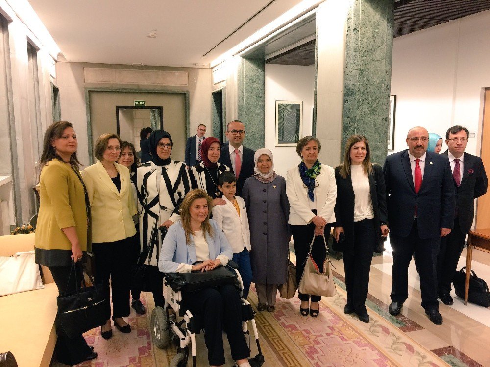 Milletvekili Açıkkapı, İspanya’da Çalışmalara Katıldı