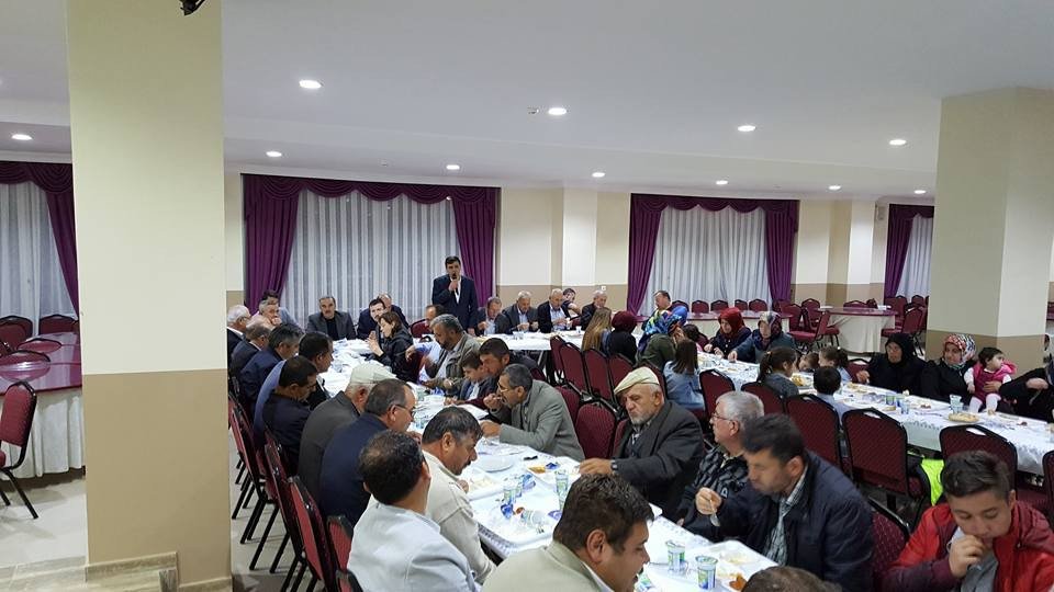 Ak Parti Pazaryeri İlçe Teşkilatı İftarda Buluştu