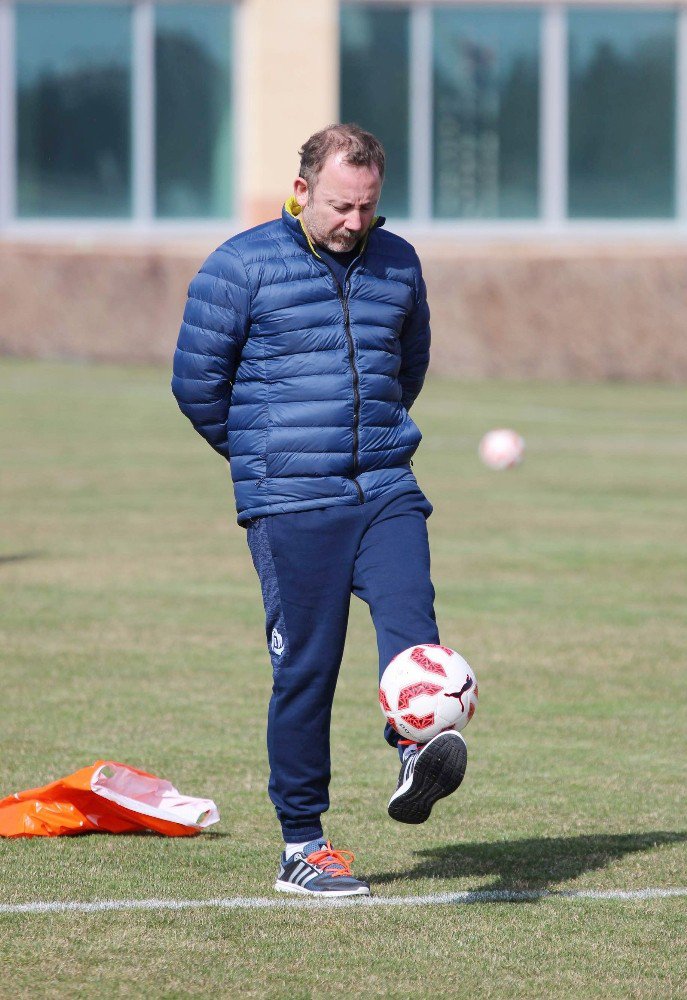 Evkur Yeni Malatyaspor’un Yeni Hocası Sergen Yalçın Oldu