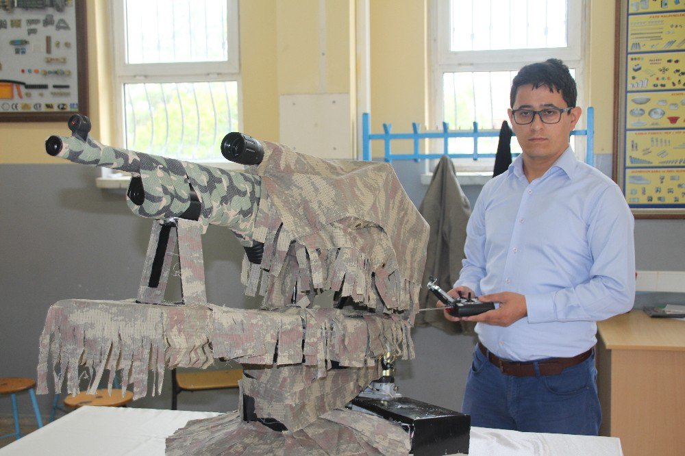 Çamaşır Makinesi Ve Silecek Motorundan Otomatik Silah Ürettiler