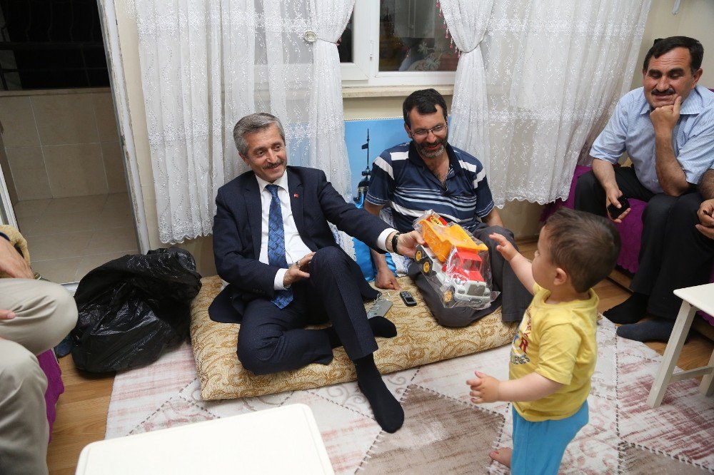 Başkan Mehmet Tahmazoğlu, İftarını Şehit Evinde Açtı