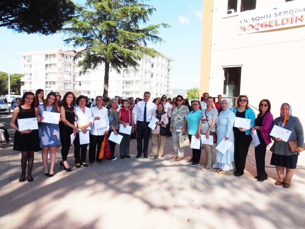 Gömeç’de Yıl Sonu Sergisi