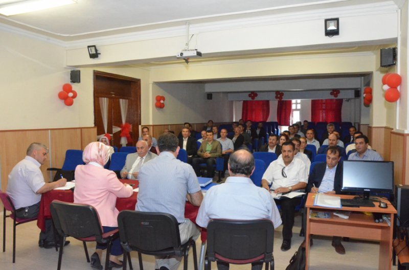 Mesleki Ve Teknik Eğitim Değerlendirme Toplantısı Yapıldı