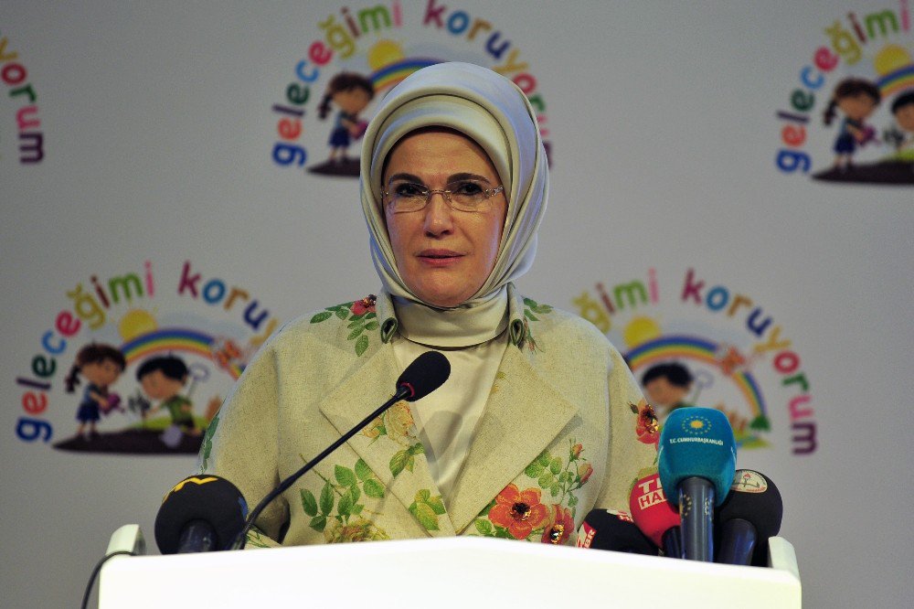 "Geleceğimi Koruyorum Projesi" Devam Ediyor