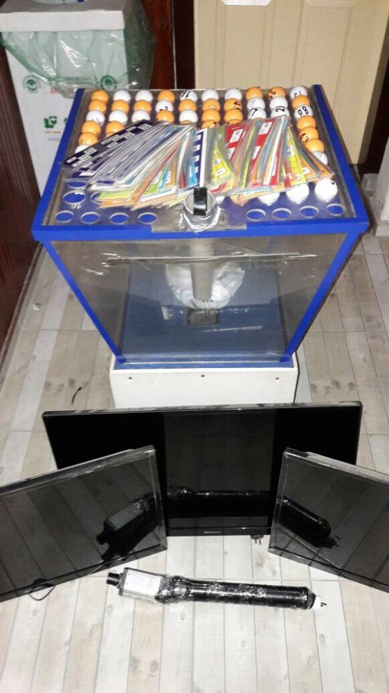 Dernekte Tombala Oynayan 20 Şahsa Ceza Yağdı