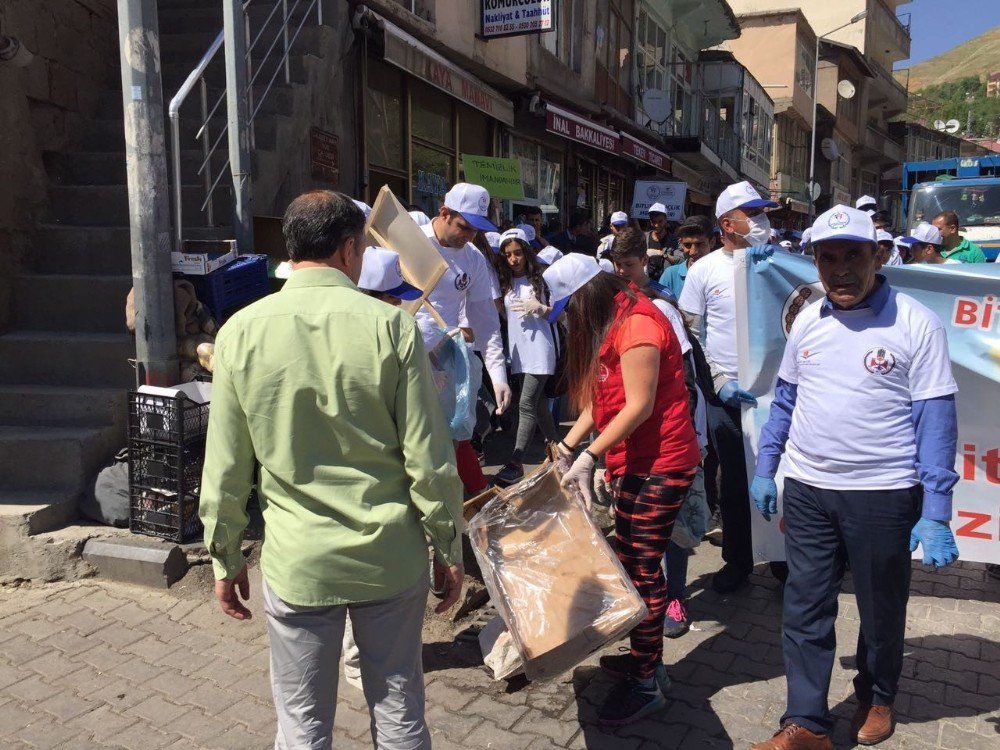 Bitlis’te Çevre Temizliği