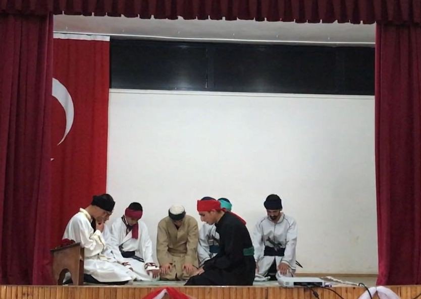 Söğütlü Ç.p.a.l.’den Tiyatro Ve Şiir Gecesi