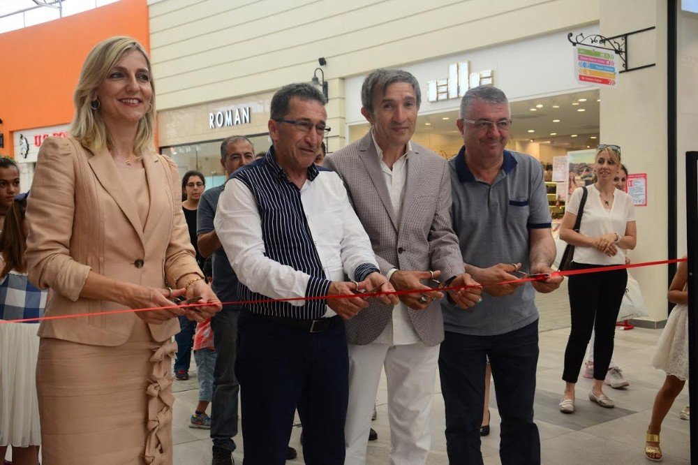 Edremit’te Açılan Sergi Geçmişe Götürdü