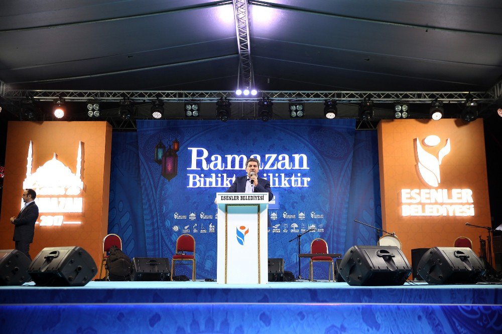 Ahmet Yaşar Hocaefendi Esenler’de Anıldı