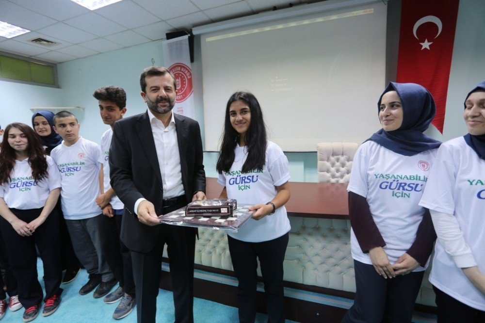 Başkan Işık: "Doğayı Korumak, Geleceğimizi Korumaktır"