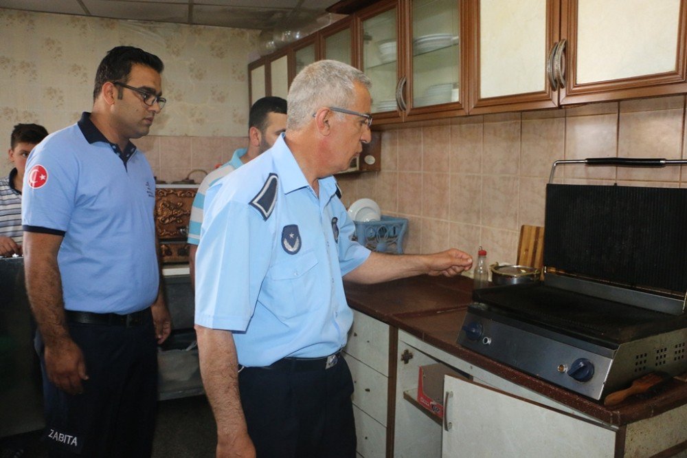 Otobüs Terminalinde Gıda Ve Temizlik Denetimi