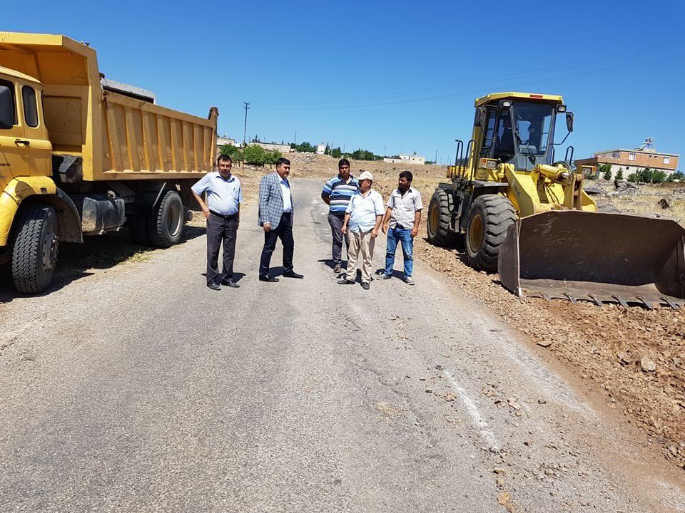 İl Özel İdaresi Tarafından Köy Yollarının Yapımı Sürüyor