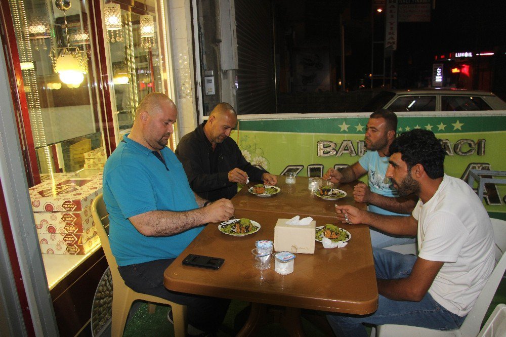 Bu Da Dondurma Kebabı