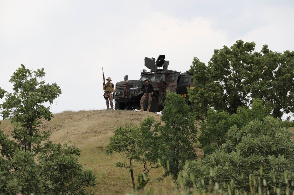 Diyarbakır’ın Lice İlçesinde Operasyonlar Devam Ediyor