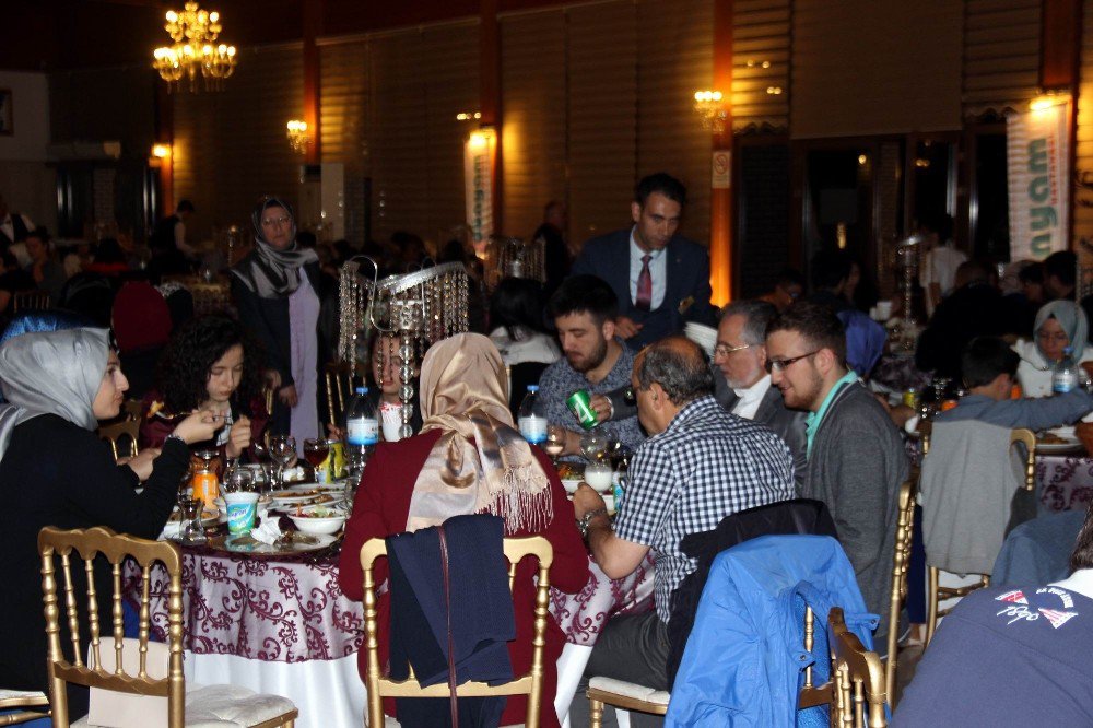 Dünyam Hastanesi Başhekimi Dr. Erol Bedir: