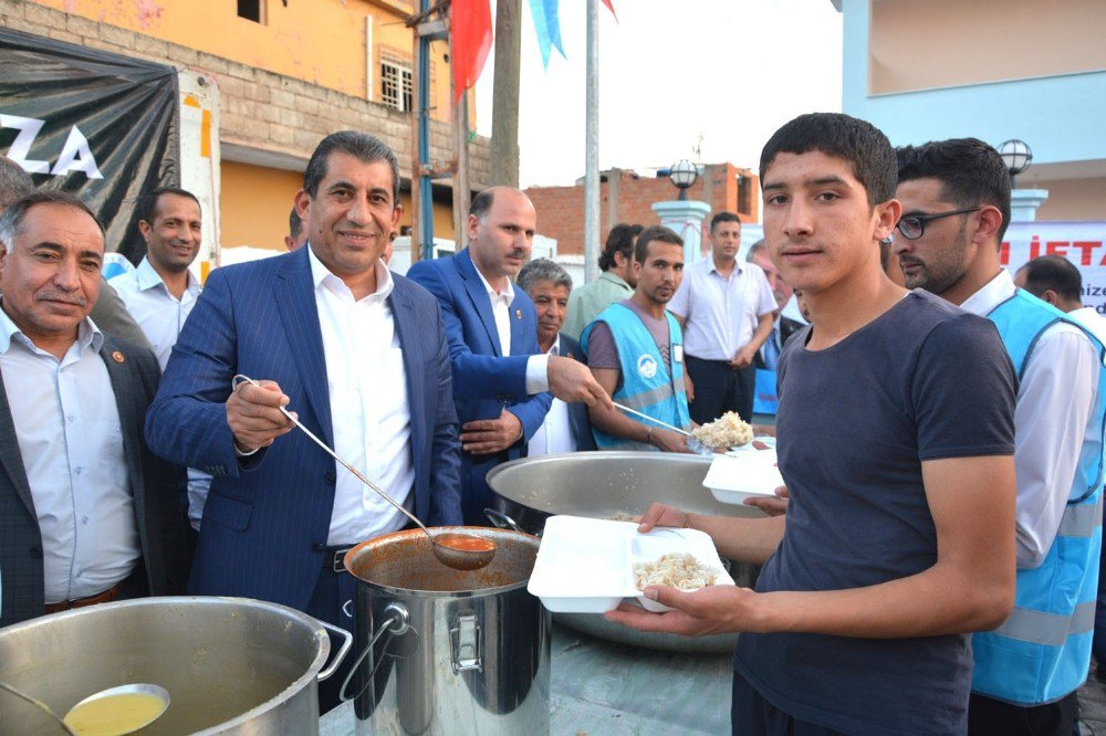 Ramazan Coşkusu Devam Ediyor