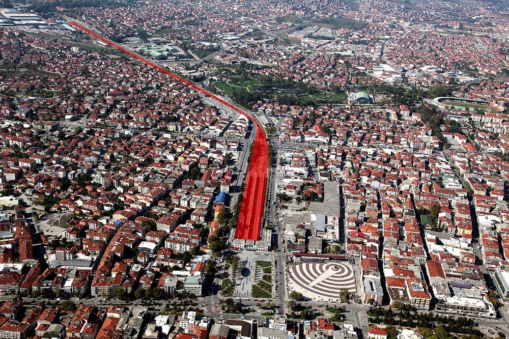 Gar Meydanı İle Mithatpaşa İstasyonu Arasındaki Dönüşüm Çalışmaları Sürüyor